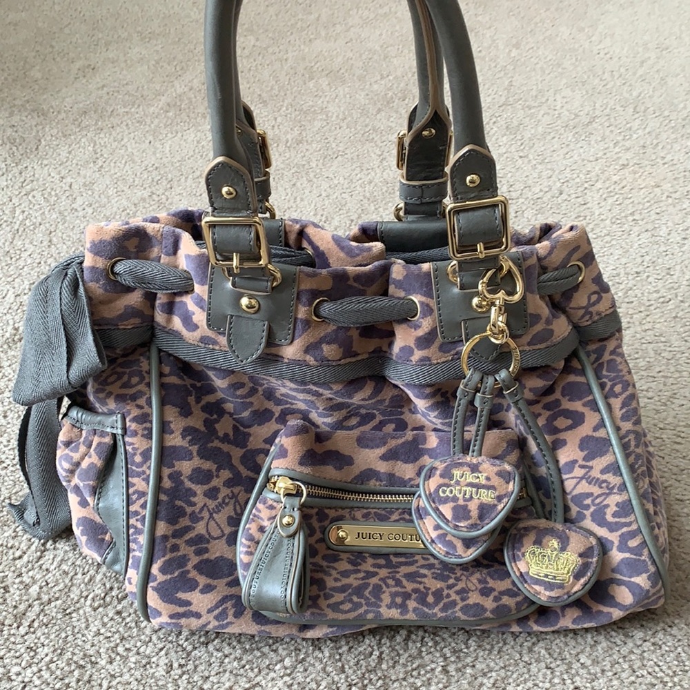 Juicy Couture shoulder purse